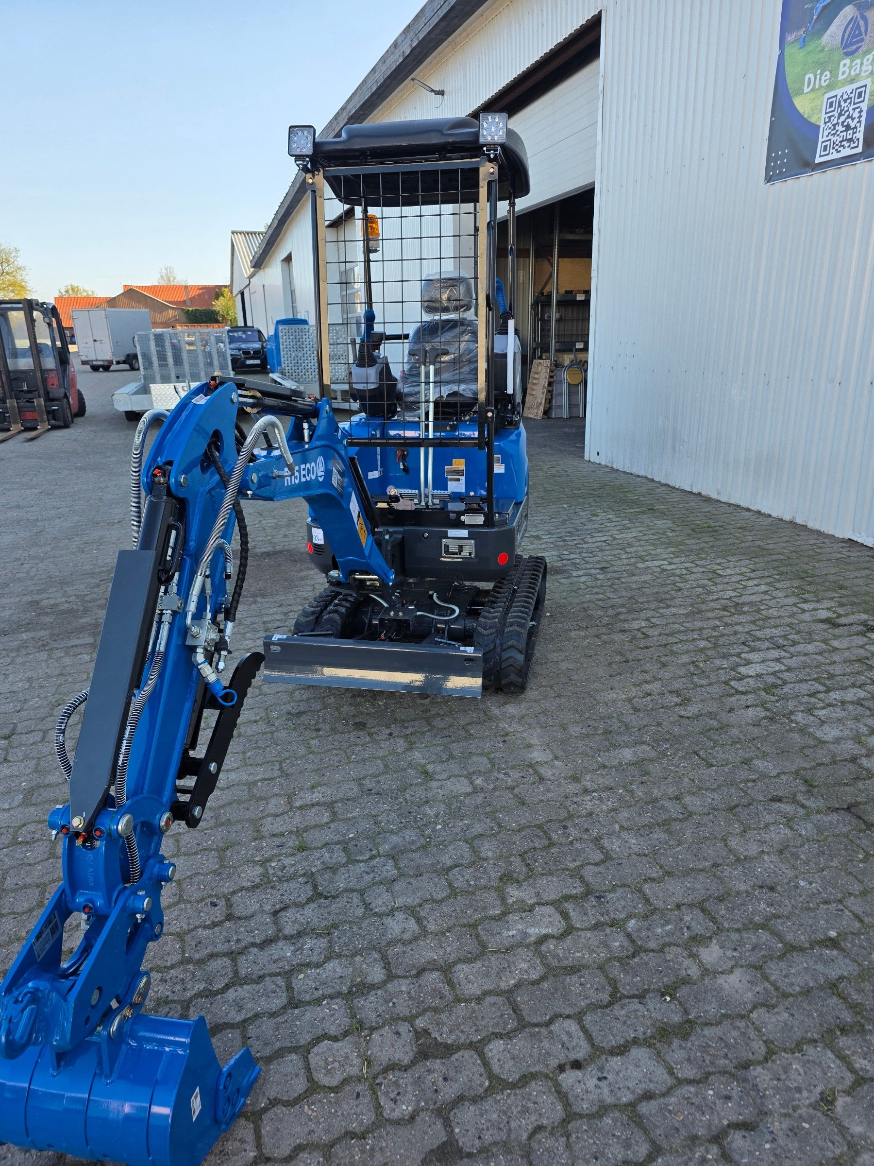 R15 ECO